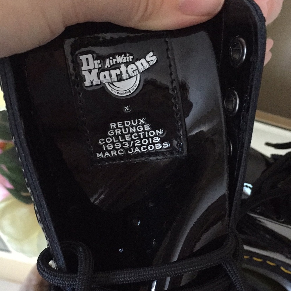 MARC JACOBS for Dr. MARTENS Patent Leather Boots - Picture 6 of 7